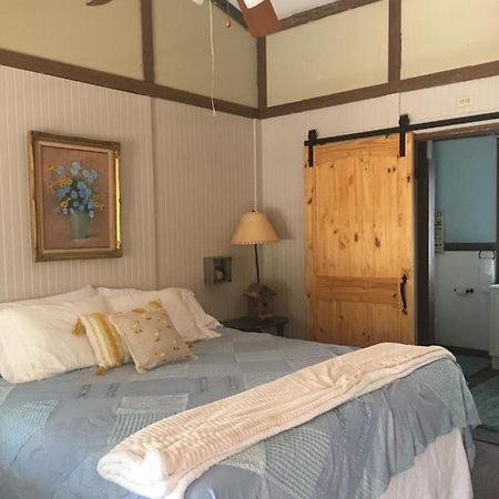 Acorn Hideaways Canton Sweet Tweet Guesthouse King Bed Exteriér fotografie
